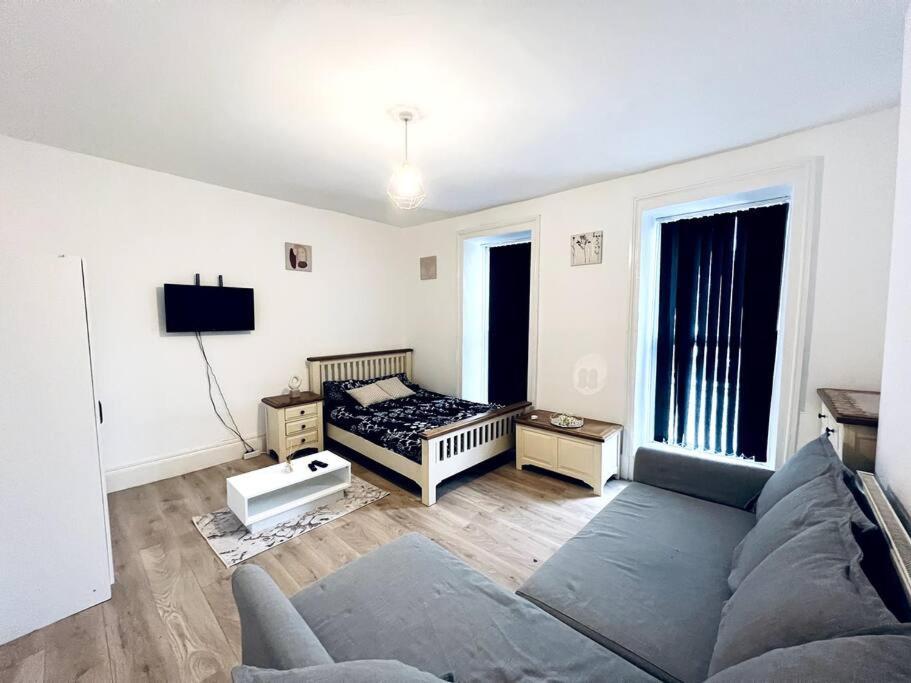 One Bedroom Close To Hyde Park #01 Londra Esterno foto