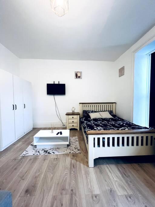 One Bedroom Close To Hyde Park #01 Londra Esterno foto